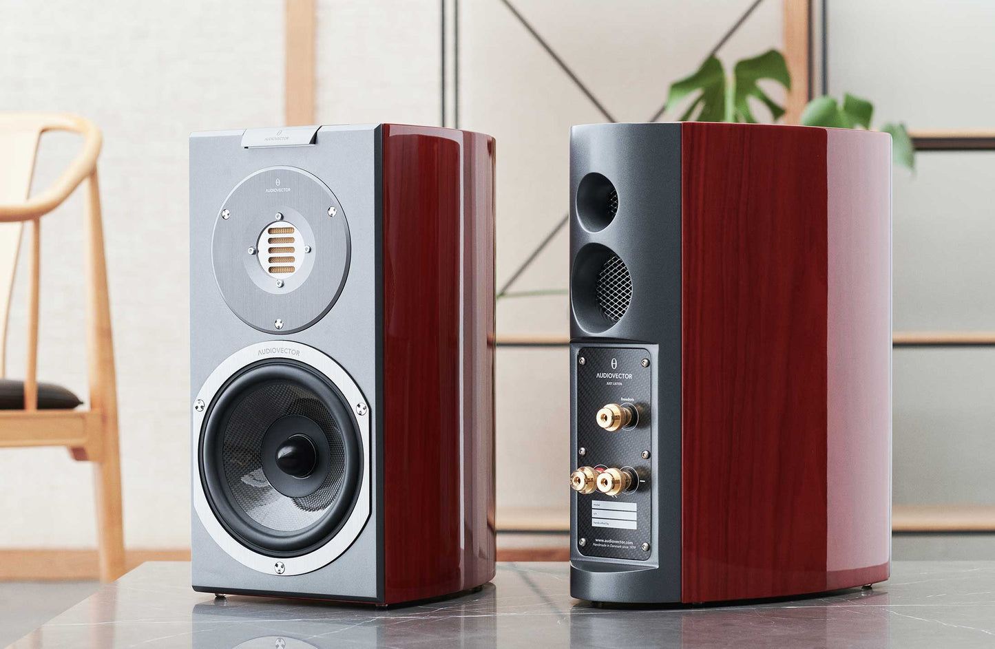 Audiovector R1 Arretè