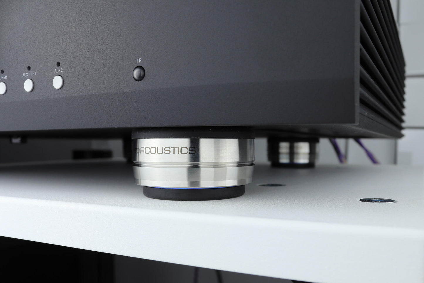 IsoAcoustics Orea Indigo
