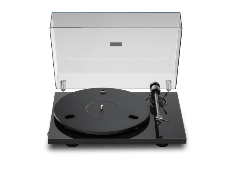 Pro-Ject E1.2 Phono platespiller i piano sort med støvlokk