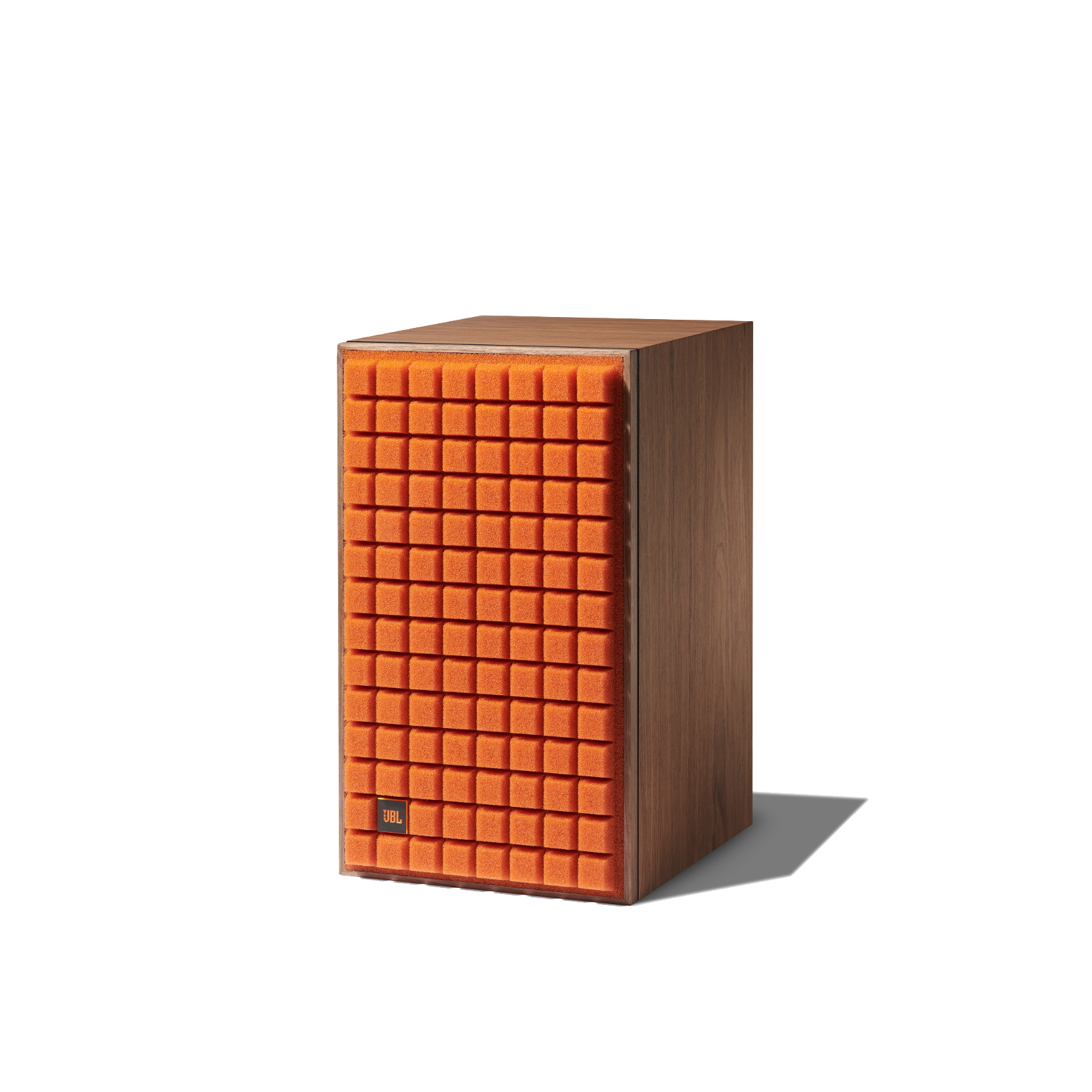 JBL L82 Classic sett forfra med oransje Quadrex-front